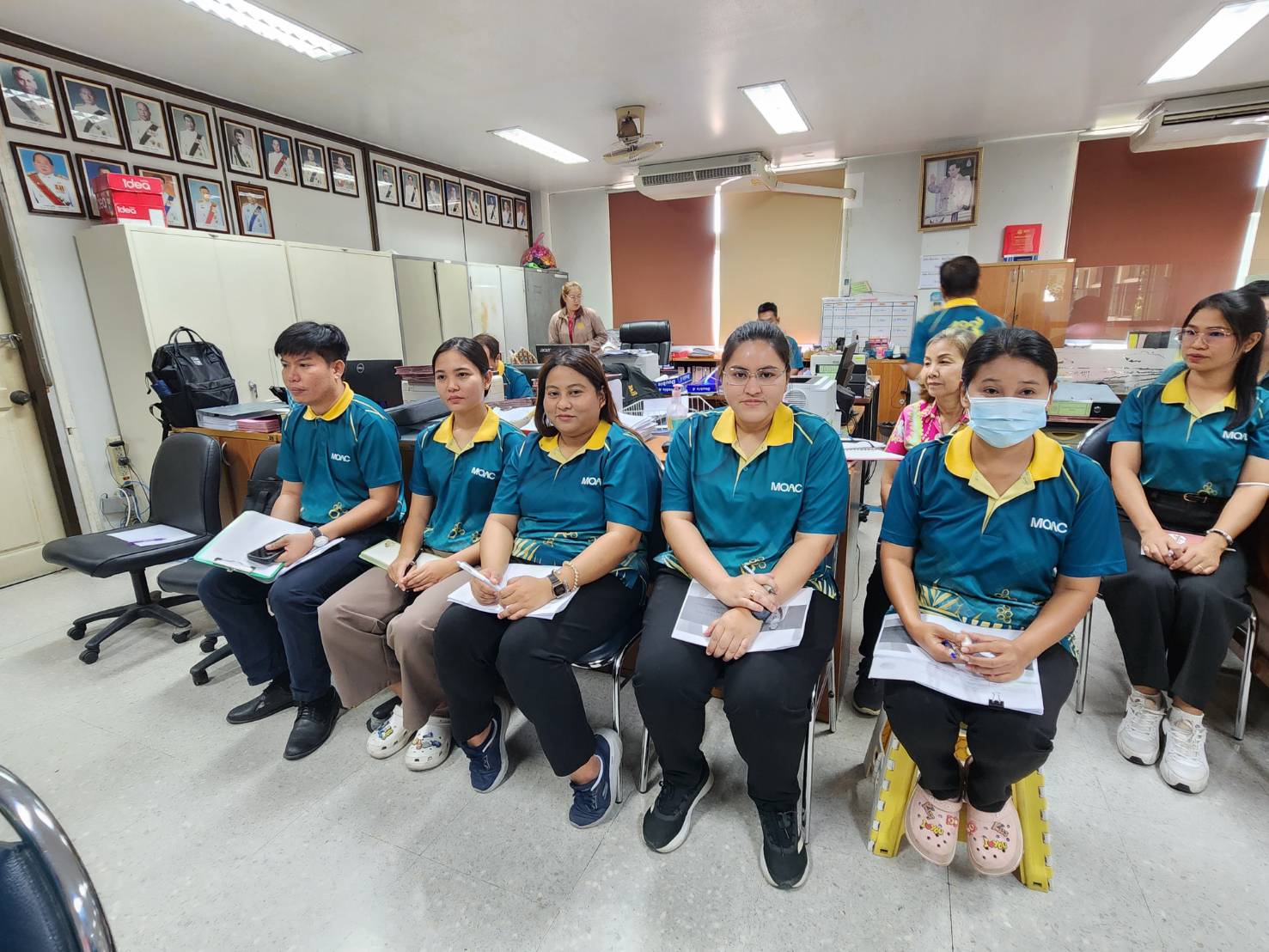 title - ผู้ตรวจราชการ ส.ป.ก. ประชุมตรวจติดตามความก้าวหน้าผลการดำเนินงานตามแผนการตรวจราชการของ ส.ป.ก. ประจำปีงบประมาณ พ.ศ. 2568 รอบที่ 2 เขตตรวจราชการที่ 1 จังหวัดพระนครศรีอยุธยา และลงพื้นที่ให้กำลังใจเกษตรกร ในการตรวจเยี่ยมและติดตามงานในพื้นที่เขตปฏิรูปที่ดินจังหวัดพระนครศรีอยุธยา